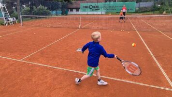 10 Tennis Coordination Drills For Beginners