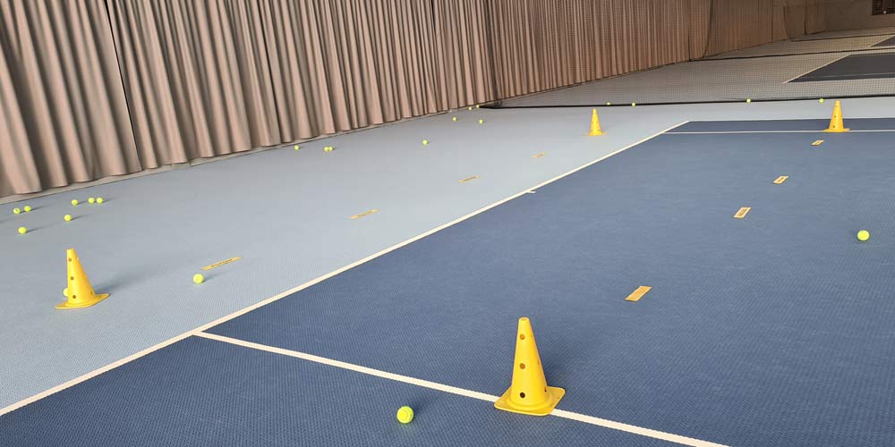 A good tennis coaching tip: Building a target zone in tennis training