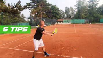 5 Tipps für den Tennisaufschlag