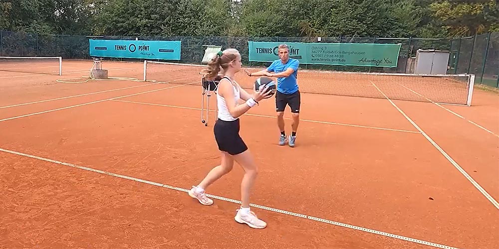 The medicine ball is a great tool to learn the tennis forehand technique.